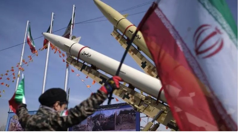 ئێران هەوڵی بنیاتنانەوەی بنكە موشەكییەكانی دەدات؛ ئاژانسی وزەی ئەتۆم هۆشداری دەدات